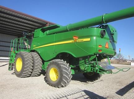 Image of John Deere S780 equipment image 3