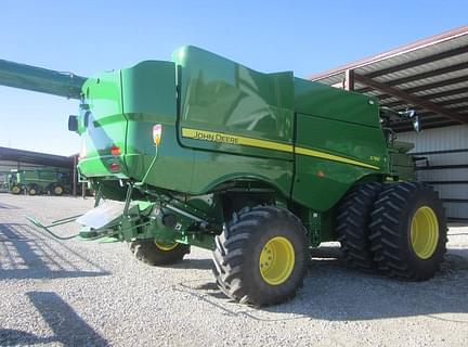 Image of John Deere S780 equipment image 4