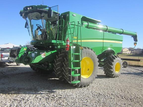 Image of John Deere S780 Primary image