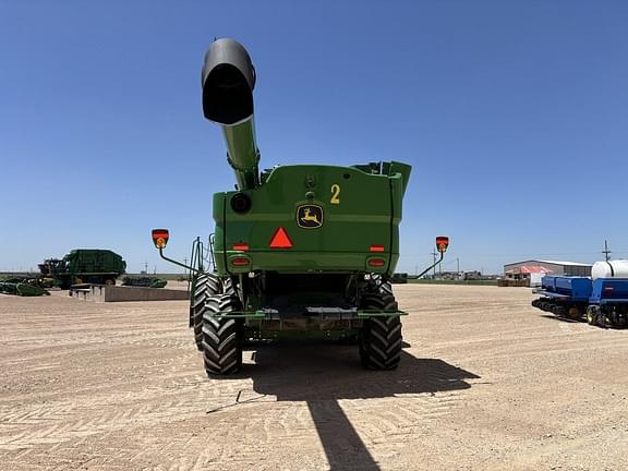 Image of John Deere S780 equipment image 3
