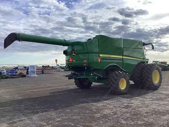 Image of John Deere S780 equipment image 4