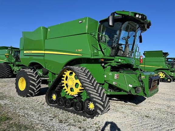 Image of John Deere S780 equipment image 1