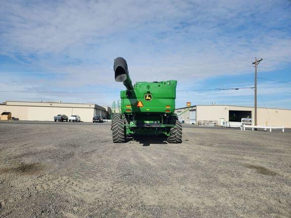 Image of John Deere S780 equipment image 3