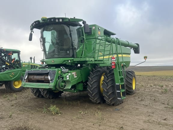 2024 John Deere S780 Equipment Image0