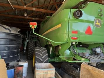 Main image John Deere S780