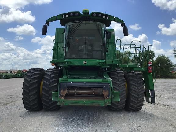 Image of John Deere S780 equipment image 2