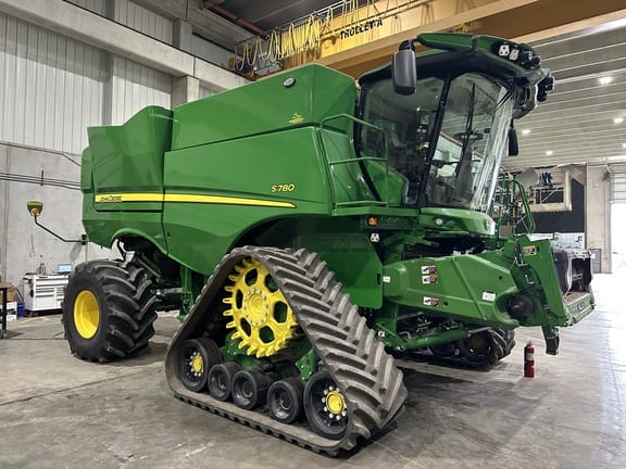 2024 John Deere S780 Equipment Image0
