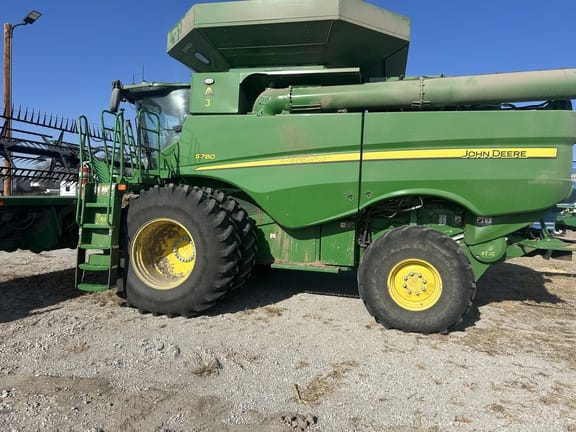 2024 John Deere S780 Equipment Image0