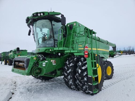 2024 John Deere S780 Equipment Image0
