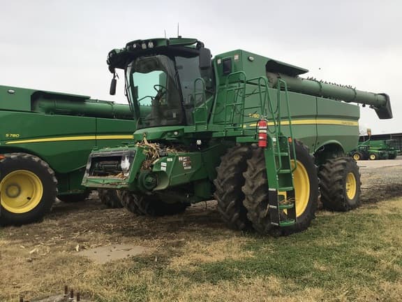 Image of John Deere S780 equipment image 1