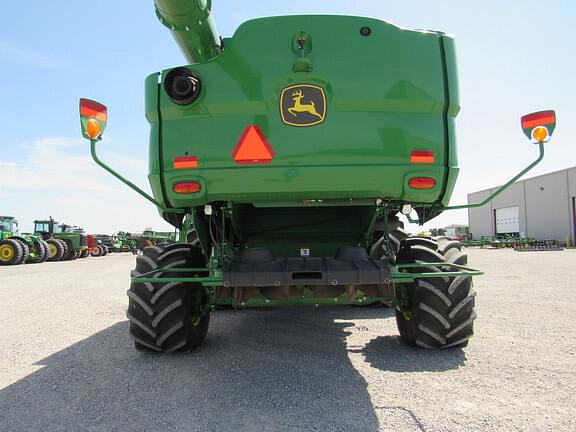 Image of John Deere S780 equipment image 3