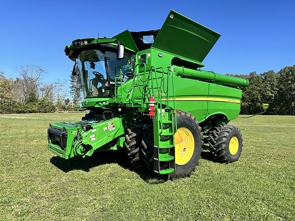 Image of John Deere S780 Primary image