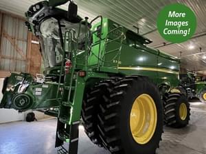 2024 John Deere S780 Image
