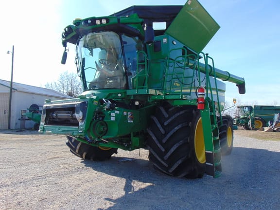 2024 John Deere S780 Equipment Image0