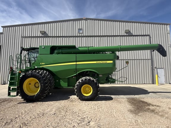 2024 John Deere S780 Equipment Image0