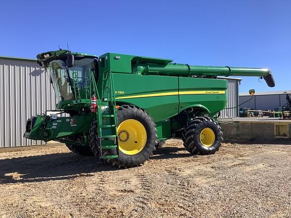 Image of John Deere S780 equipment image 3