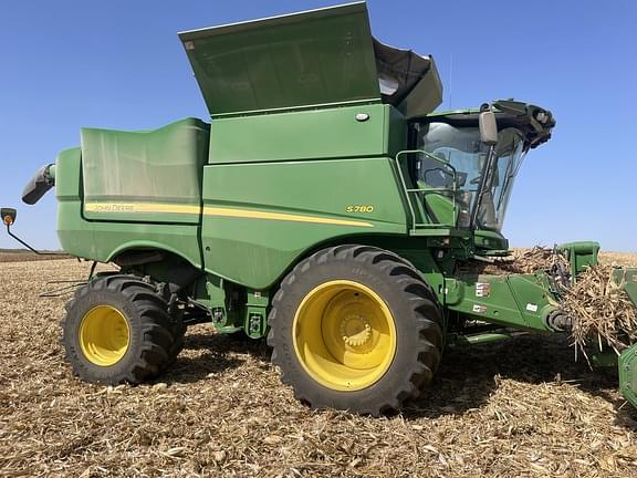 Image of John Deere S780 Primary image