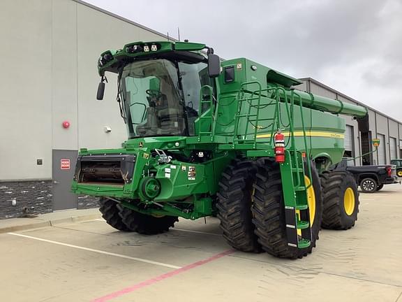 Image of John Deere S780 equipment image 4