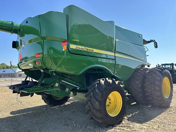 Image of John Deere S780 equipment image 2
