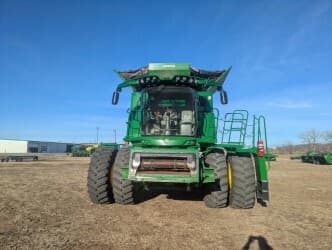 Image of John Deere S780 equipment image 3