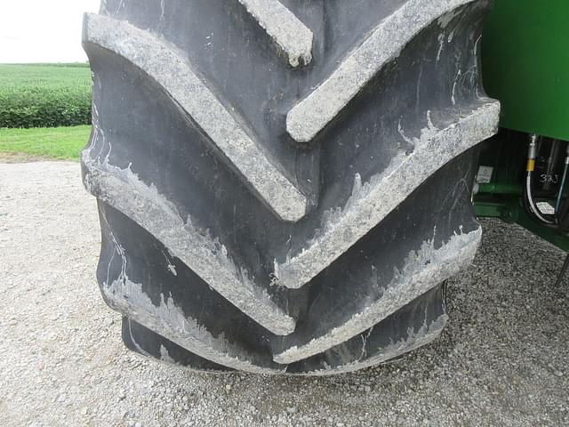 Image of John Deere S780 equipment image 1