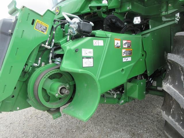 Image of John Deere S780 equipment image 4