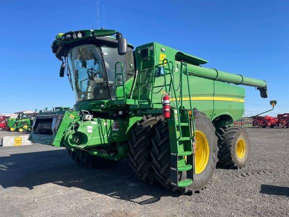 Image of John Deere S780 Primary Image