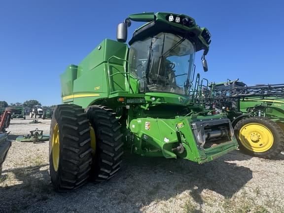 Image of John Deere S780 equipment image 2