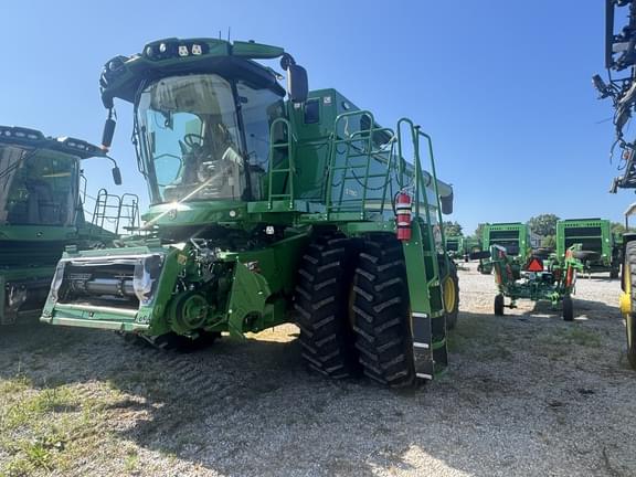 Image of John Deere S780 Primary image