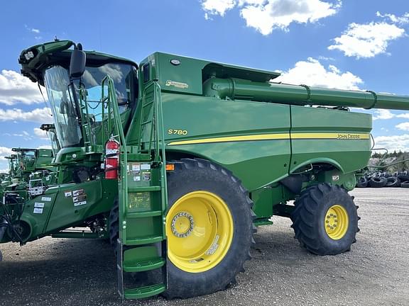 Image of John Deere S780 Primary image
