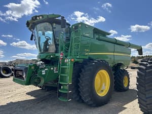 2024 John Deere S780 Image