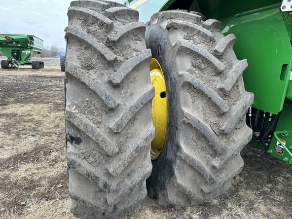 Image of John Deere S780 equipment image 3