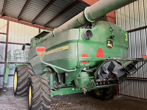 Image of John Deere S780 equipment image 3