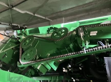 Image of John Deere S780 equipment image 1