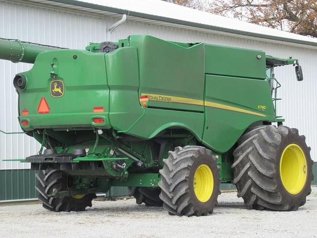 Image of John Deere S790 equipment image 4