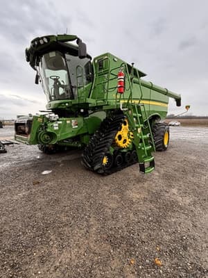 2024 John Deere S790 Image