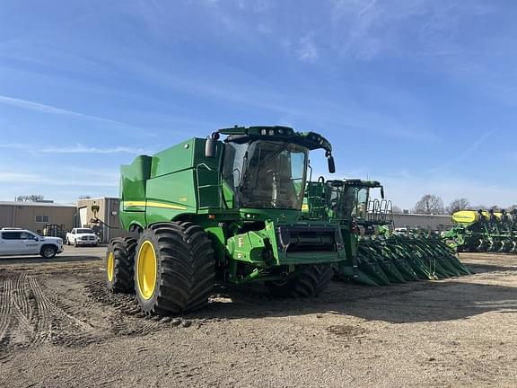 Image of John Deere S790 equipment image 3