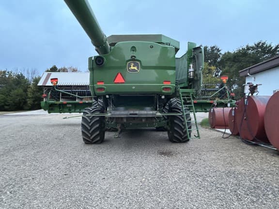Image of John Deere S790 equipment image 4