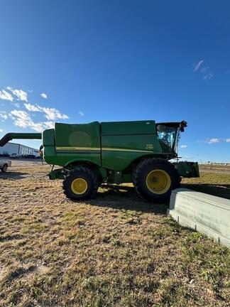 Image of John Deere S790 equipment image 3