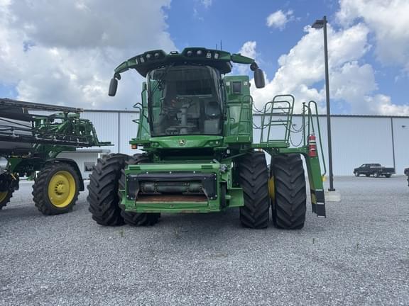 Image of John Deere S790 equipment image 4