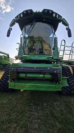 Image of John Deere S790 equipment image 2