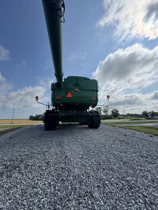 Image of John Deere S790 equipment image 4