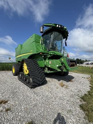 Image of John Deere S790 equipment image 1