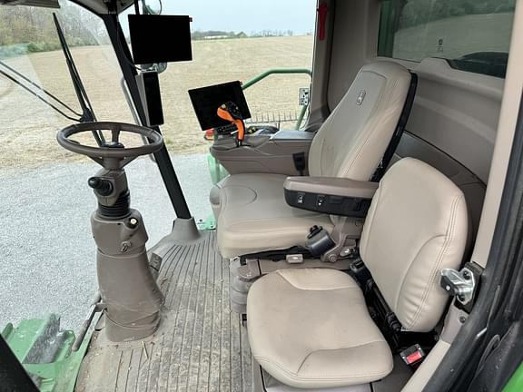 Image of John Deere S790 equipment image 4