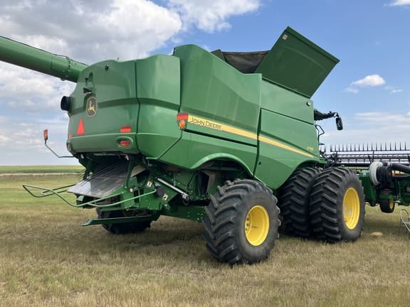 Image of John Deere S790 equipment image 3