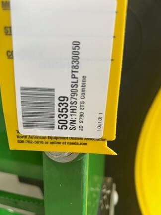 Image of John Deere S790 equipment image 1
