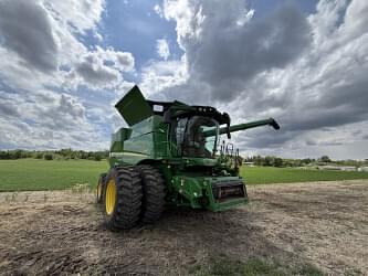 Image of John Deere S790 Primary image
