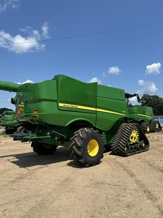 Image of John Deere S790 equipment image 3