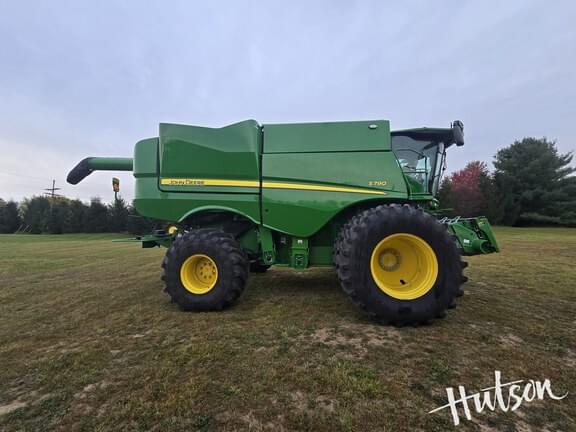Image of John Deere S790 equipment image 2
