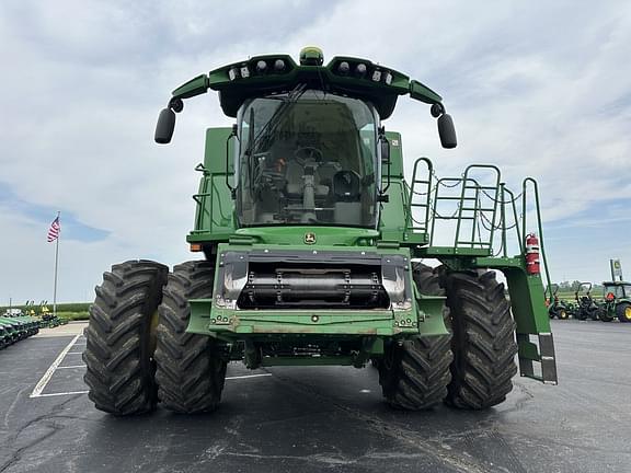 Image of John Deere S790 equipment image 2